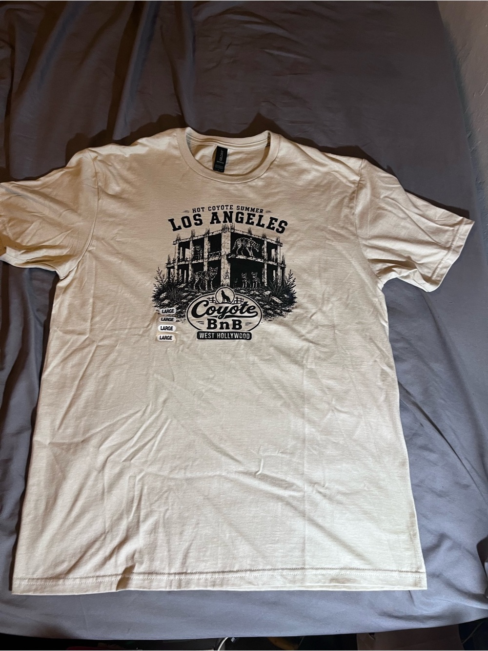 Los Angeles Graphic Tee - Cream For People Who Like Coyotes